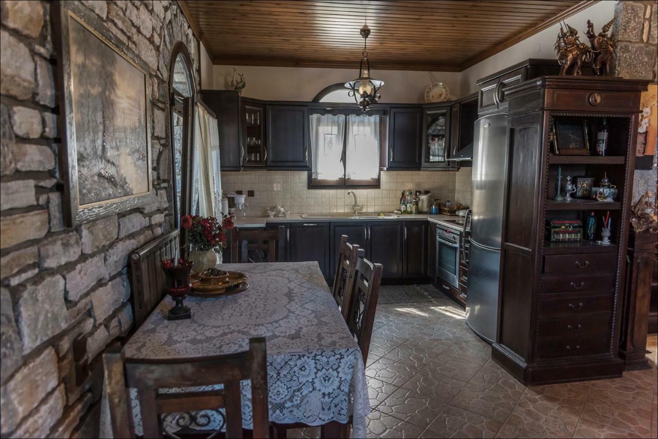 Stone Mansion Anavryti, Αμα 20569 Villa Mystras Luaran gambar