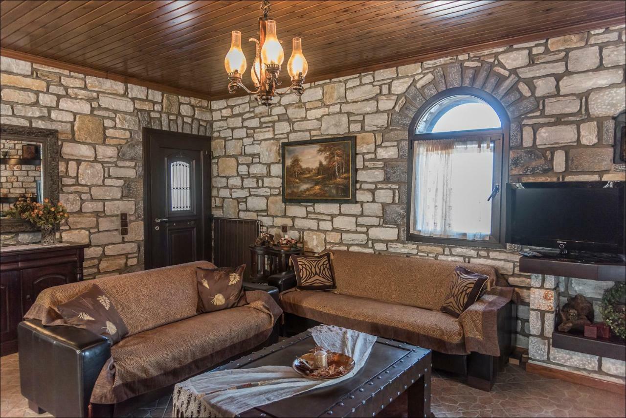 Stone Mansion Anavryti, Αμα 20569 Villa Mystras Luaran gambar